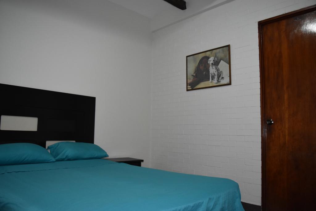 Hostal Casa Purpura Querétaro Екстериор снимка